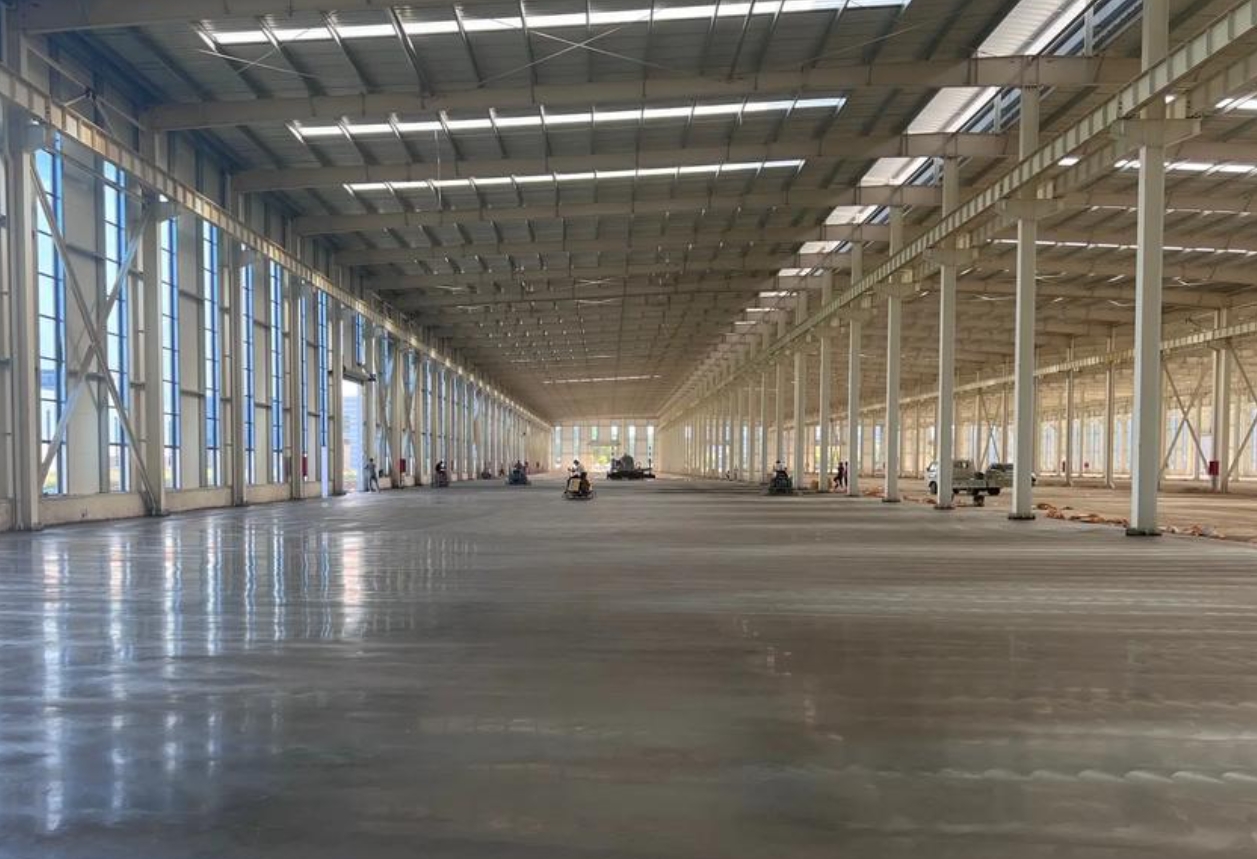 金剛砂地坪漆施工